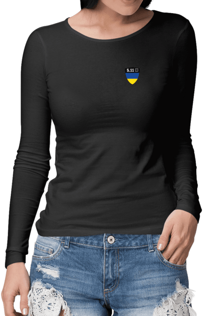 Жіночий лонгслів з принтом "Як у Зеленського на конференції 5.11 Україна". Ukraine lives matter, антипутинська футболка, емблема зсу, зелена футболка, класичний герб україни, націоналістичні футболки, патріотичні футболки, українська футболка, футболка без війни, футболка вільна україна, футболка всу, футболка героям слава, футболка для патріотів, футболка зеленського, футболка любите україну, футболка привид києва, футболка російський корабель, футболка слава україні, футболка справжній українець, футболка стоп війна, футболка україна, футболка я українець, футболки з боєприпасами, футболки з тризубцем. futbolka.stylus.ua