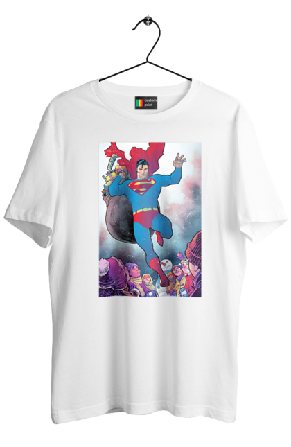 Футболка чоловіча з принтом "Супермен із подарунками". Action, comics, detective comics, superheroes, superman. CustomPrint.market
