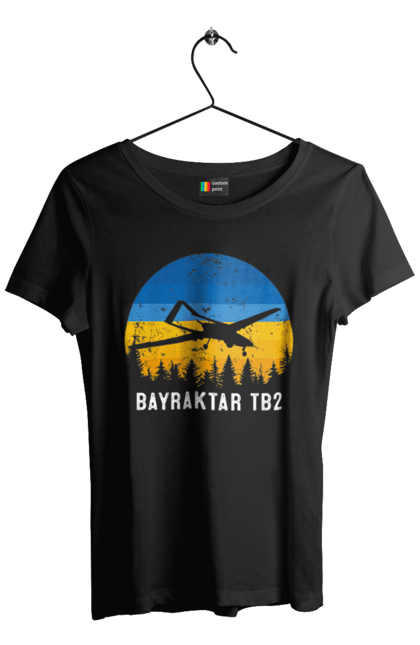 Футболка жіноча з принтом "Байрактор bayraktar tb2". Ukraine lives matter, антипутинська футболка, емблема всу, зелена футболка, класичний герб україни, націоналістичні футболки, патріотичні футболки, українська футболка, футболка без війни, футболка вільна україна, футболка все, футболка героям слава, футболка для патріотів, футболка зеленого, футболка любите україну, футболка привид києва, футболка російський корабель, футболка світ україни, футболка слава україні, футболка справжній українець, футболка стоп війна, футболка я українець, футболки з боєприпасами, футболки з тризубцем. Hype