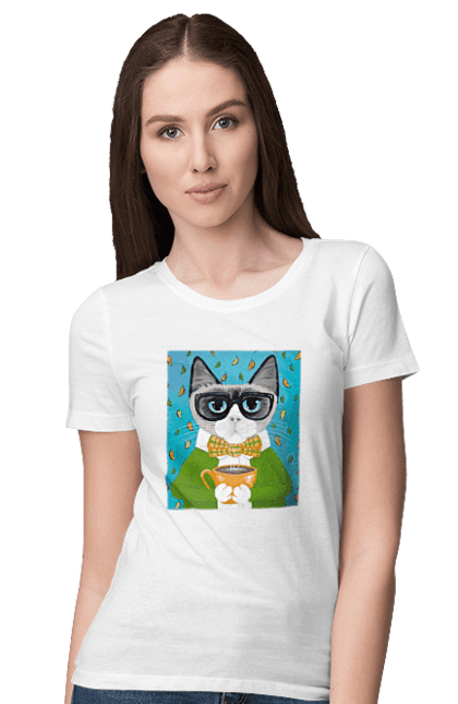 Футболка жіноча з принтом "Кот в светрі і окулярах п'є каву". Кава, кіт, листя, окуляри, осінь, светр. ART принт на футболках