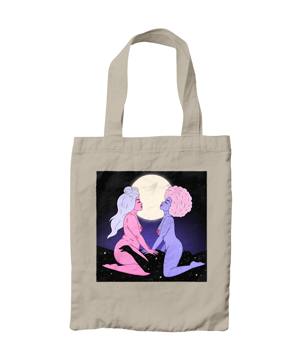 Two Aliens And The Moon