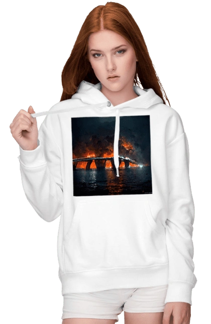 Кримський мост горить