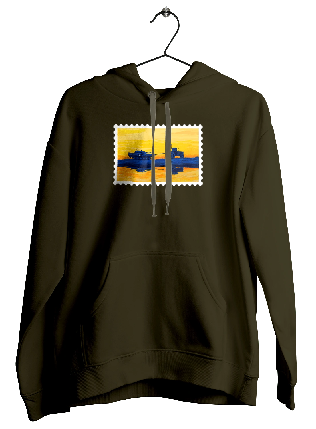 Новая марка, трактор тянущий танк