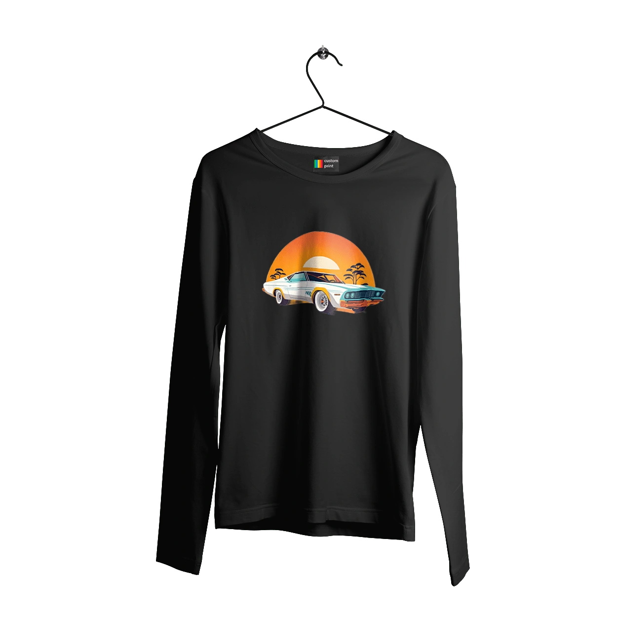 Красивая машина на закате