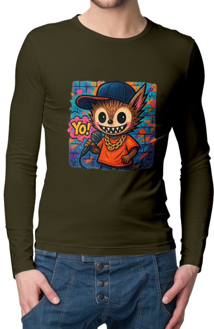 Чоловічий лонгслів з принтом "Лабубу". Бейсболка, вуличне мистецтво, графіті, золотийланцюг, лабубу, мікрофон, міський стиль, репатмосфера, хіпхоп, яскраво. 2070702