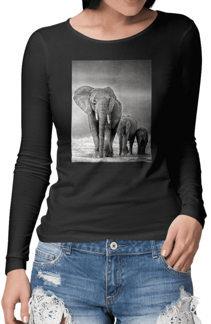 Жіночий лонгслів з принтом "Три слони". Сім`я, слон, слоненя, тварина, хобот. futbolka.stylus.ua