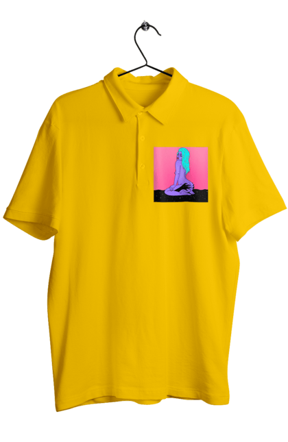 Поло чоловіче з принтом "Фіолетова Дівчина В Руках". Дівчина, інопланетянка, сидить. 2070702