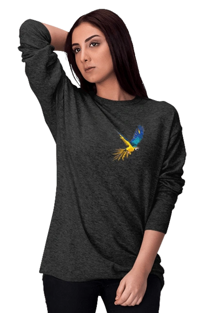 The parrot is Ukrainian