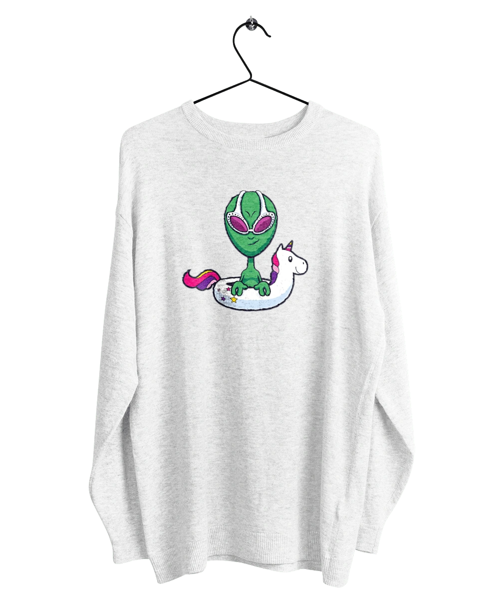 Alien Floats In A Circle