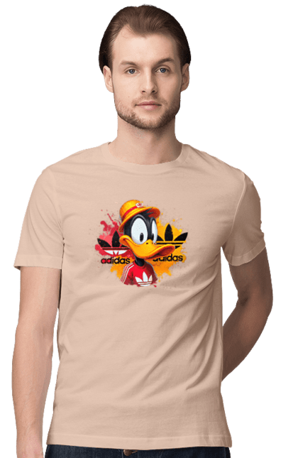 Футболка мужская с принтом Даффи Дак Adidas. Adidas, daffy duck, looney tunes, merrie melodies, warner brothers, даффи дак, мультфильм, персонаж, утка даффи. 2070702