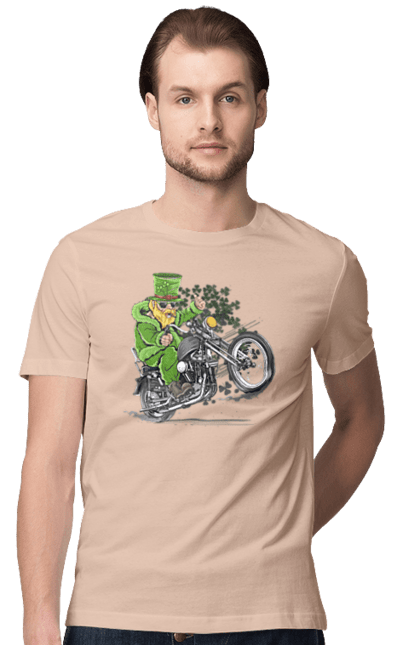 Футболка мужская с принтом Патрик На Мотоцикле. Мотоцикл, патрик, праздник. 2070702