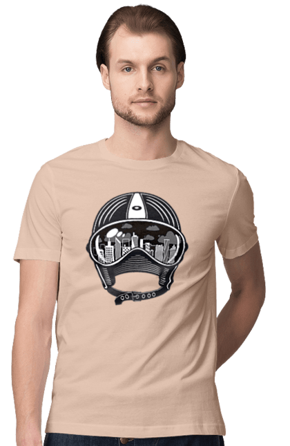 Футболка мужская с принтом Шлем И Город. Город, скорость, шлем. 2070702