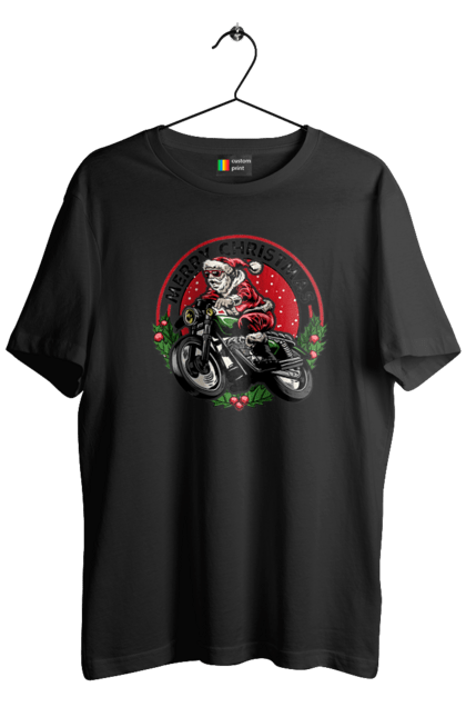 Футболка чоловіча з принтом "Щасливого Різдва, дід мороз на мотоциклі". 2022, дід мороз, зима, мотоцикл, новий рік, подарунки, різдво, санта, сніг. 2070702