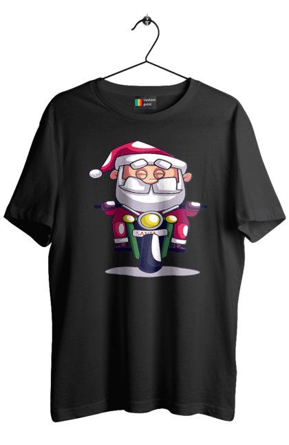 Футболка чоловіча з принтом "Щасливий Санта на мотоциклі". 2022, дід мороз, зима, мотоцикл, новий рік, різдво, санта, сніг. 2070702