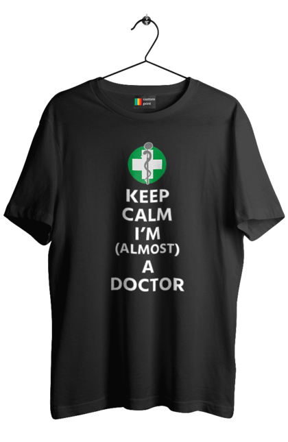 Футболка чоловіча з принтом "Я (майже) лікар". Здоров`я, лікар, лікарня, лікування, медик, медицина, студент. ART принт на футболках