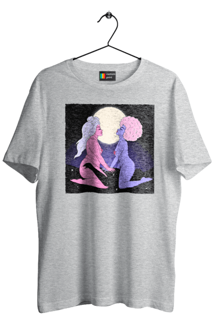 Men`s t-shirt with prints Two Aliens And The Moon. Aliens, from above, girls. 2070702