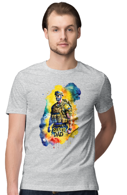 Футболка чоловіча з принтом "Супер тато ЗСУ". День батька, день тата, зсу, люблю тата, супер, супер тато, супер тато зсу, тато, тато зсу, україна. 2070702
