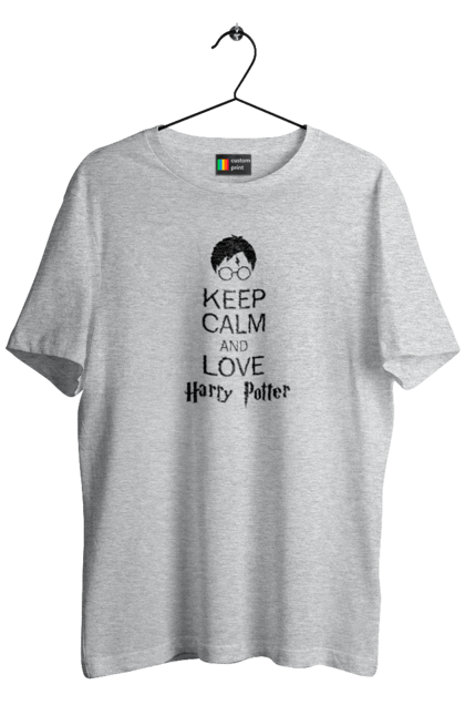 Футболка чоловіча з принтом "Keep calm and love Harry Potter". Gryffindor, harry potter, hogwarts, keep calm, гаррі поттер, грифіндор, книга, фільм, франшиза, хогвартс. 2070702