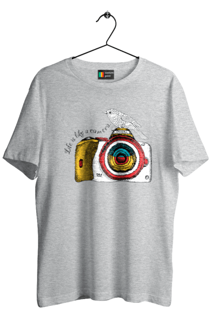 Футболка чоловіча з принтом "Фотоапарат І Пташка". Камера, пташка, фотоапарат, фотограф. 2070702