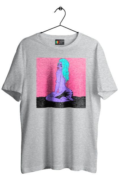 Футболка чоловіча з принтом "Фіолетова Дівчина В Руках". Дівчина, інопланетянка, сидить. 2070702