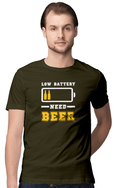 Футболка чоловіча з принтом "Low battery need beer". Алкоголь, брутальні, літні, пиво, прикольні принти, чоловічі. 2070702