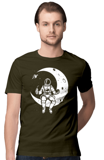Футболка чоловіча з принтом "Астронавт на місяці". Астронавт, астронавт на луні, зірки, космонавт, космонавт на луні, космос, наса, планети, ракета. CustomPrint.market