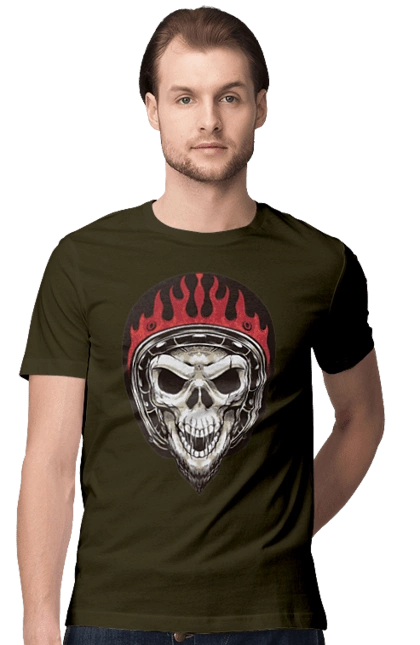 Череп в мотошоломі