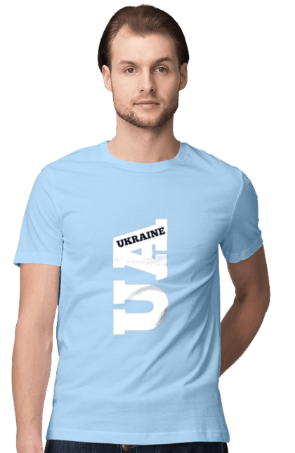 Футболка чоловіча з принтом "Україна". Абревіатура, батьківщина, емблема, логотип, напис, текст, україна. 2070702
