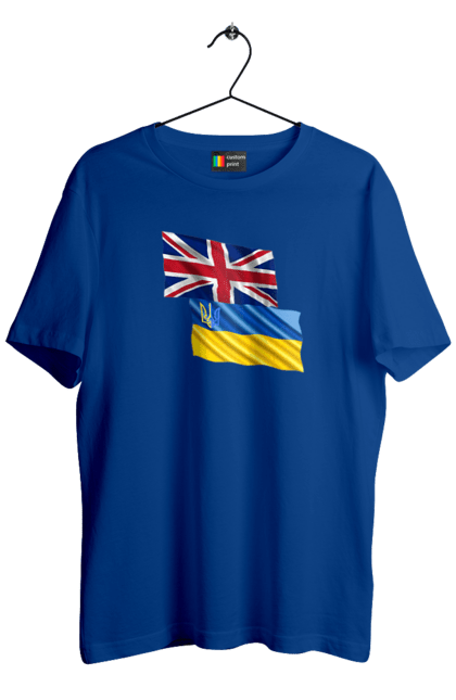 Футболка чоловіча з принтом "Прапор Великої Британії, прапор України, Підтримка України". Британія, велика британія, війна, киев, мир, національні кольори, прапор, прапор британії, прапор великої британії. 2070702