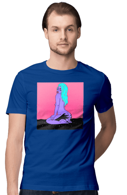 Футболка чоловіча з принтом "Фіолетова Дівчина В Руках". Дівчина, інопланетянка, сидить. 2070702