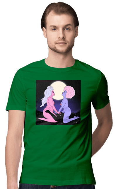 Men`s t-shirt with prints Two Aliens And The Moon. Aliens, from above, girls. 2070702