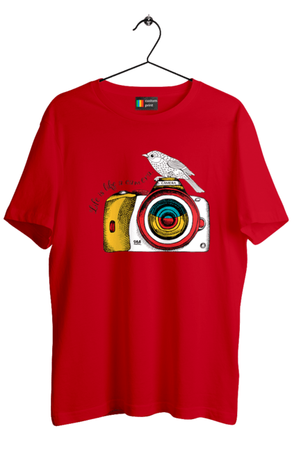 Men`s t-shirt with prints Camera And Bird. Birdie, camera, photographer. 2070702