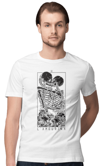 Футболка чоловіча з принтом "Закохані скелети". Зуби, карта, кістки, любов, поцілунок, скелети, таро, череп. 2070702