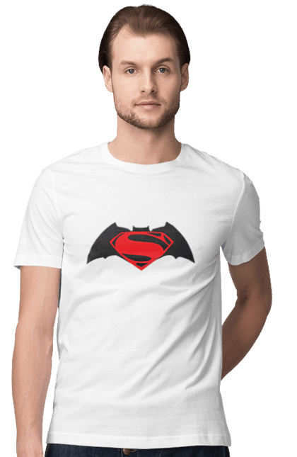 Футболка чоловіча з принтом "Бетмен проти Супермена". Batman, dc comics, superman, бетмен, комікс, супергерой, супермен, фільм. CustomPrint.market