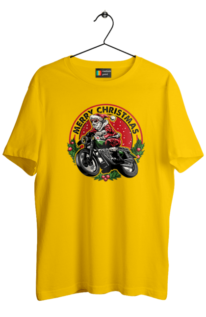 Футболка чоловіча з принтом "Щасливого Різдва, дід мороз на мотоциклі". 2022, дід мороз, зима, мотоцикл, новий рік, подарунки, різдво, санта, сніг. 2070702
