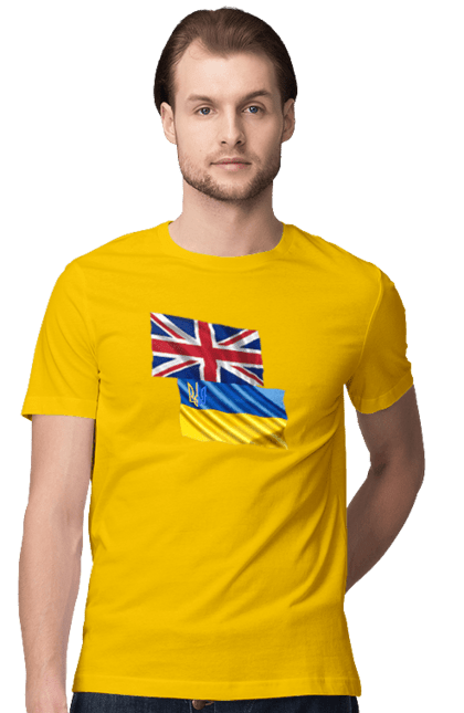 Футболка чоловіча з принтом "Прапор Великої Британії, прапор України, Підтримка України". Британія, велика британія, війна, киев, мир, національні кольори, прапор, прапор британії, прапор великої британії. 2070702