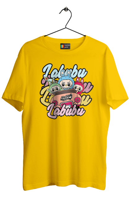 Футболка чоловіча з принтом "Лабубу". Іграшка лабубу, лабубу, лабубу кока кола, мерч лабубу, мила, рожева лабубу, смішна лабубу. 2070702