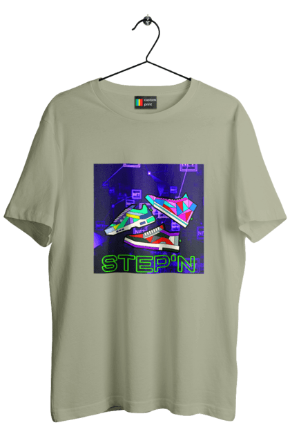 Футболка чоловіча з принтом "Step`n". Віртуальні кросівки, крипта, криптовалюти, нфт, нфт кросівки, солана, степен. 2070702