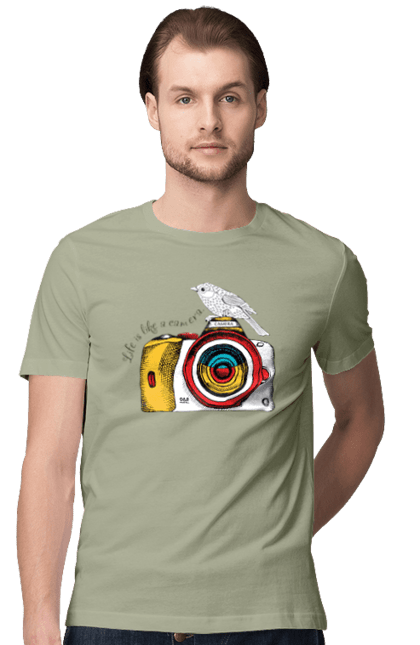 Футболка чоловіча з принтом "Фотоапарат І Пташка". Камера, пташка, фотоапарат, фотограф. 2070702