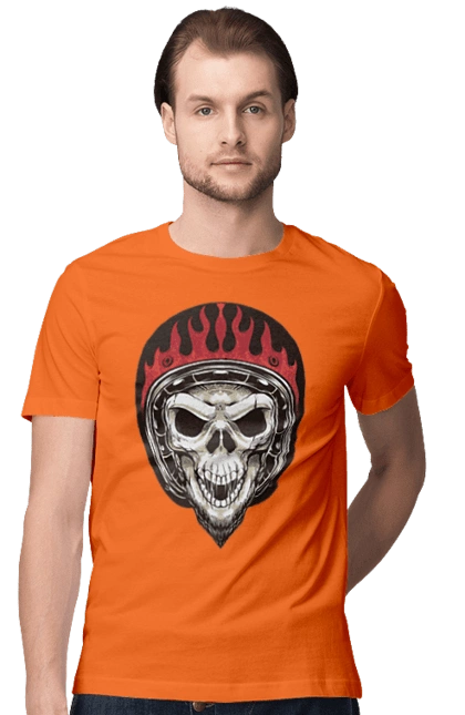 Череп в мотошлеме