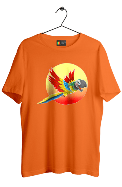 Футболка чоловіча з принтом "Папуга На Тлі Сонця". Ара, веселий, відпочинок, відпустка, диск, жарко, жовтий, коло, кольоровий, крила, літає, літо, папуга, папужка, пір`я, політ, помаранчевий, птах, різнокольоровий, сонце, сонячно, спека, тепло, тропіки, у польоті, червоний. 2070702
