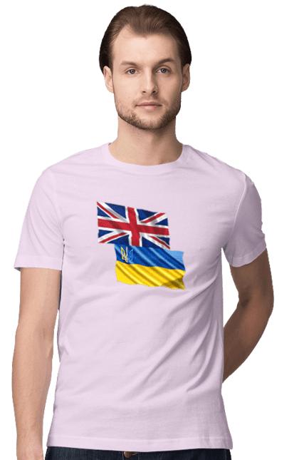 Футболка чоловіча з принтом "Прапор Великої Британії, прапор України, Підтримка України". Британія, велика британія, війна, киев, мир, національні кольори, прапор, прапор британії, прапор великої британії. 2070702