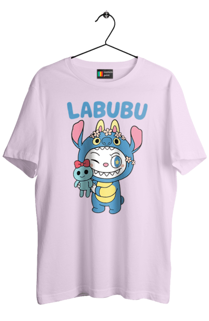 Футболка чоловіча з принтом "Лабубу". Іграшка лабубу, лабубу, лабубу кока кола, мерч лабубу, мила, синя лабаба, смішна лабубу. 2070702
