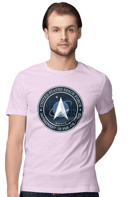 Футболка мужская с принтом Космические силы США. Emblem, political, politics, space, space force, space travel, united states, ussf, космические силы, космические силы сша. 2070702