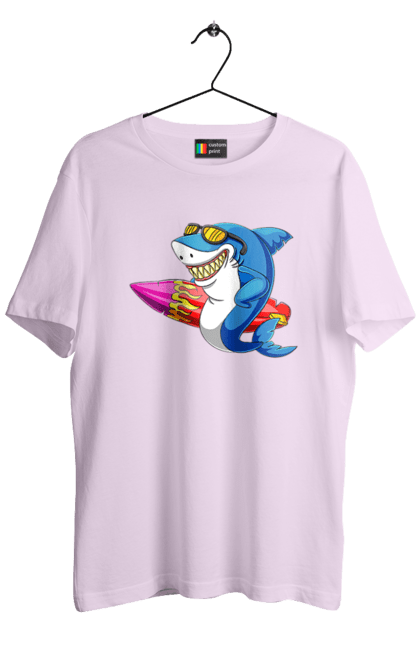 Футболка чоловіча з принтом "Акула В Окулярах З Серфінгом". Акула, літо, окуляри, серфінг. 2070702