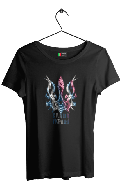 Футболка женская с принтом Трезубец слава Украине цветной. Свобода, слава украине, трезубец, трезубец слава украине, украина, я украинец. 2070702