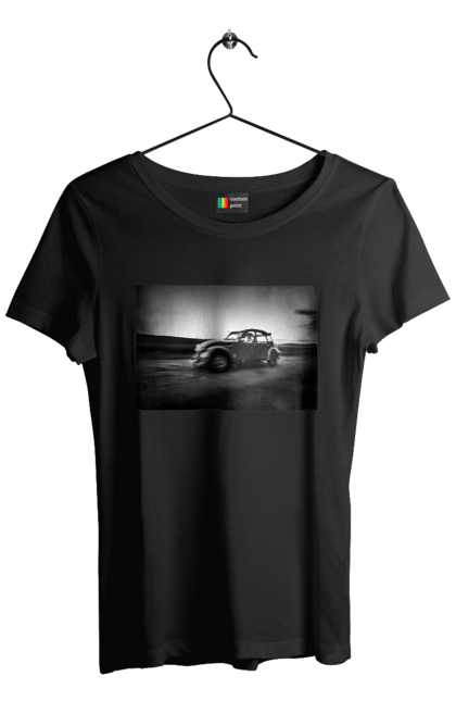 Футболка жіноча з принтом "Ретро машина чб". Авто, ретро, ретро машина, чорно біла машина. 2070702