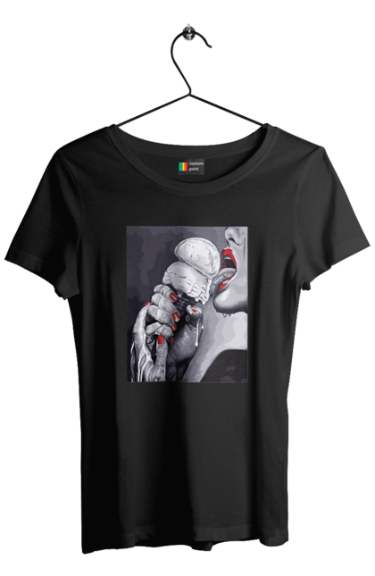 Футболка жіноча з принтом "Смак ескімо". Апетитне ескімо, вона лиже, дівчина та морозиво, лиже мовою, смак ескімо, смак морозива, тече по губах, тече по руках. 2070702