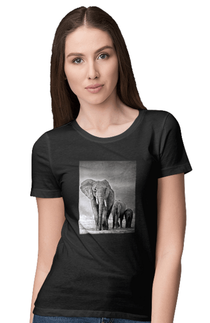 Футболка жіноча з принтом "Три слони". Сім`я, слон, слоненя, тварина, хобот. futbolka.stylus.ua