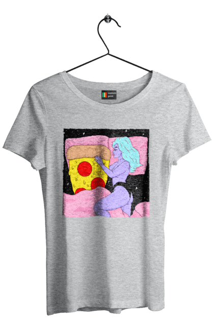 Футболка женская с принтом Фиолетовая Девушка И Пицца. Девушка, пицца, постель. 2070702